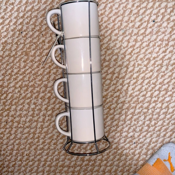 FRIENDS ~ Stackable Mugs - Picture 4 of 6